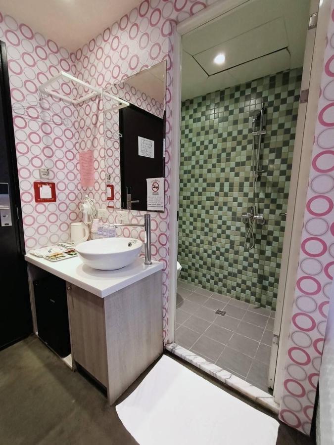 Taiwan Seven Days Boutique Hotel Tajpej Zewnętrze zdjęcie