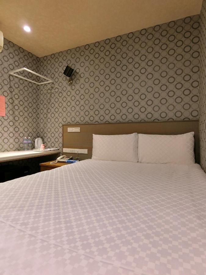 Taiwan Seven Days Boutique Hotel Tajpej Zewnętrze zdjęcie